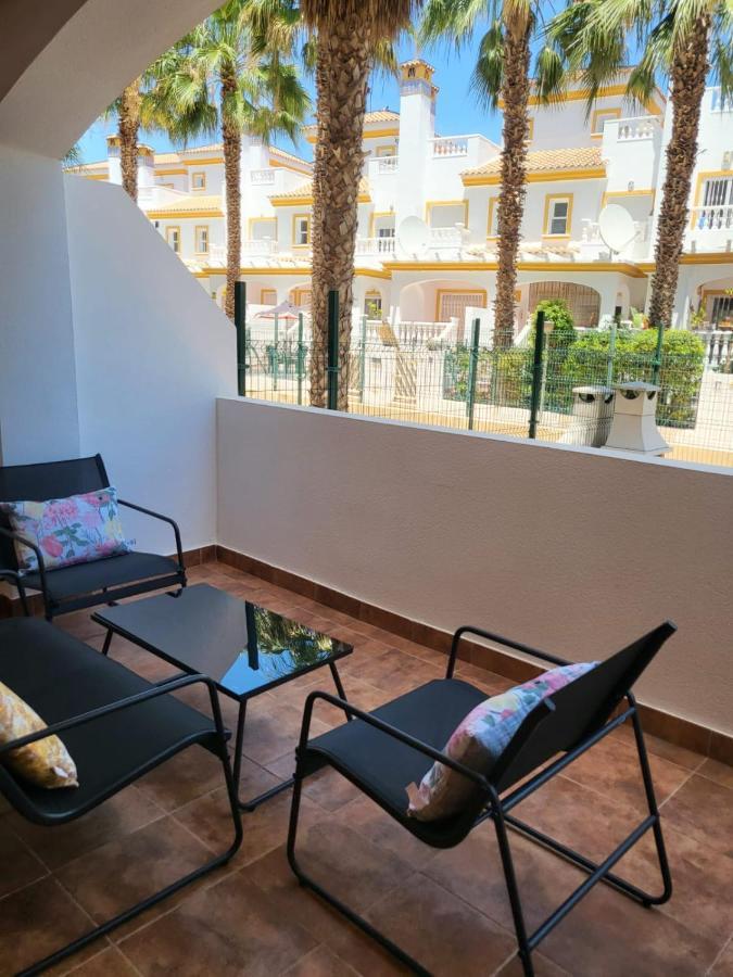 ¡Bajo Precioso Con Salida Directa A La Piscina Comunitaria En Paraiso De Vera! Экстерьер фото